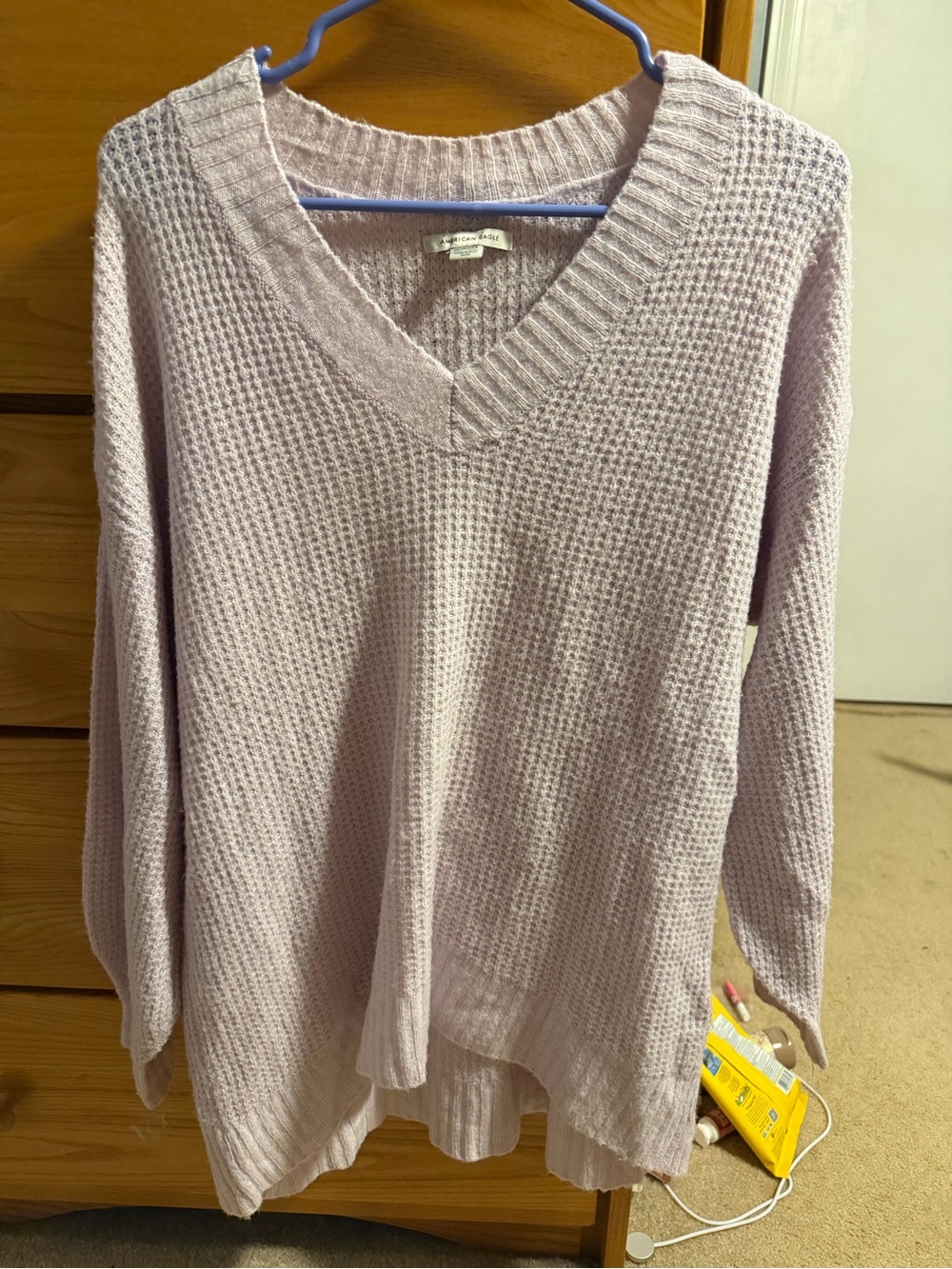 American Eagle Soft V-Neck Lavender Waffle Knit Sweater - Women